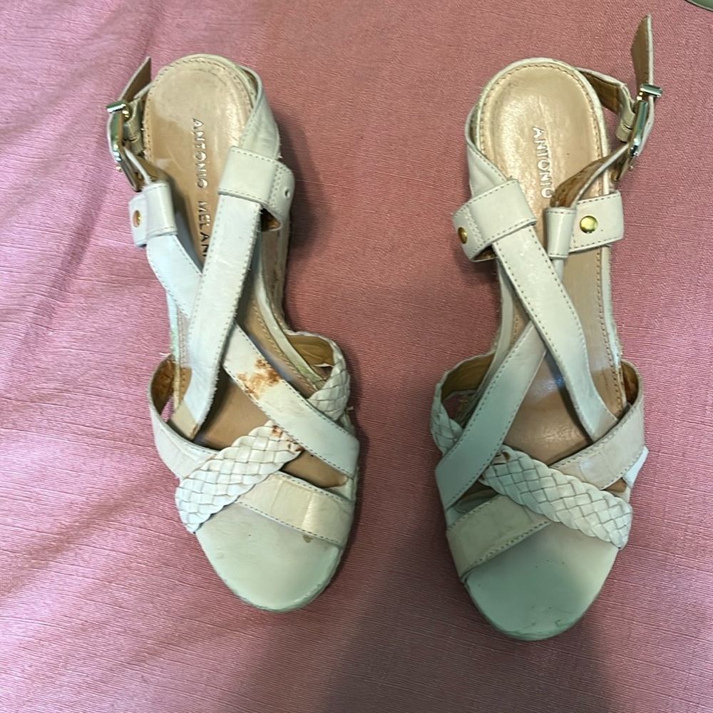Tan Gianni Binni wedges